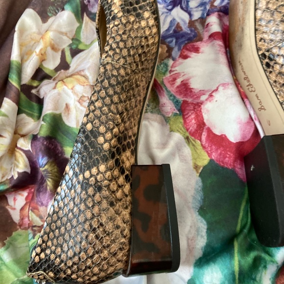 Sam Edelman great condition SZ 6 snake skin shoes - Picture 6 of 7